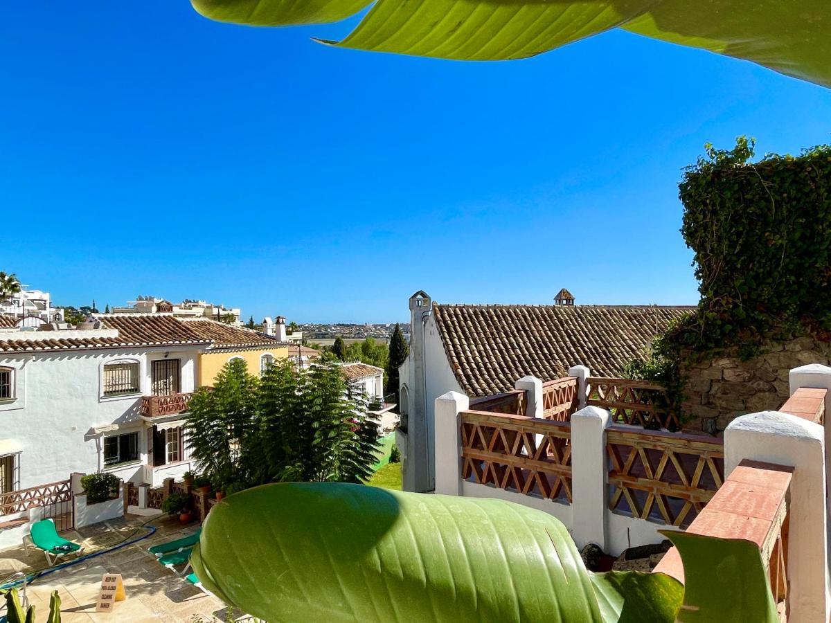 Semidetached Duplex Home At Puebla Aida, Mijas Golf With Pool, Golf And Sea Views Малага Экстерьер фото